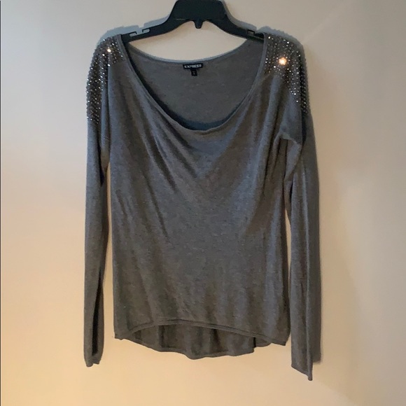 Express Tops - Long sleeve ladies top